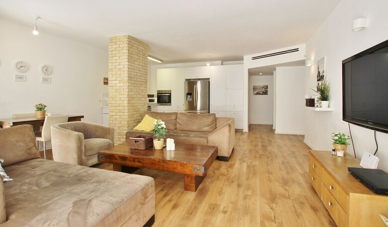 Apartamento Amazing 3br Garden Apt Near Gordon Beach