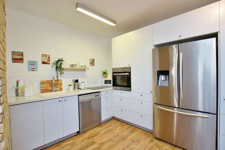 Apartamento Amazing 3br Garden Apt Near Gordon Beach