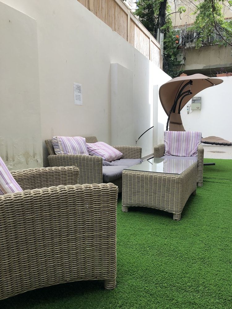 Apartamento Amazing 3br Garden Apt Near Gordon Beach