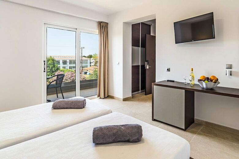 Hotel White Olive Premium Laganas - All Inclusive