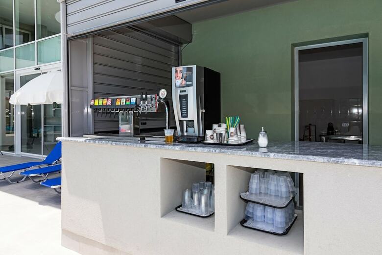 Hotel White Olive Premium Laganas - All Inclusive