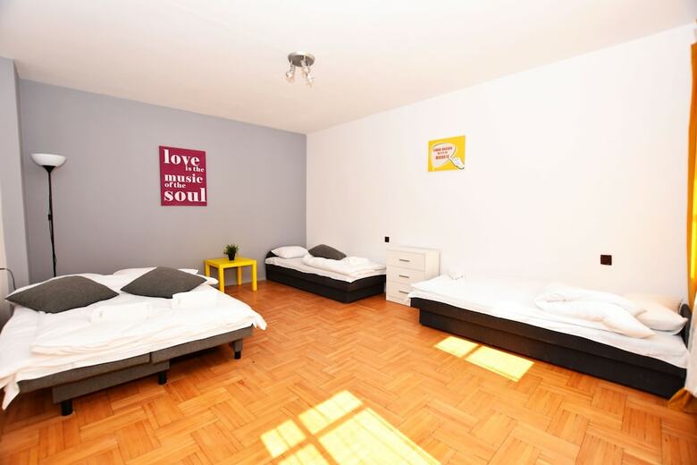 Aparthotel City Central Apartments - Old Town