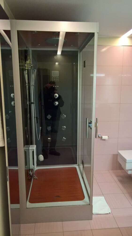Bed & Breakfast Cablewayroom
