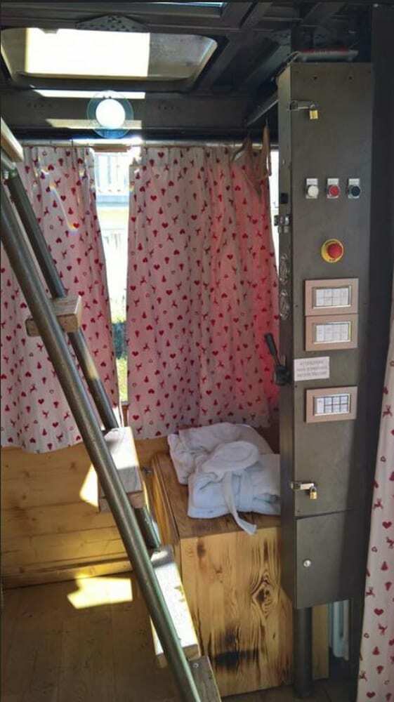 Bed & Breakfast Cablewayroom