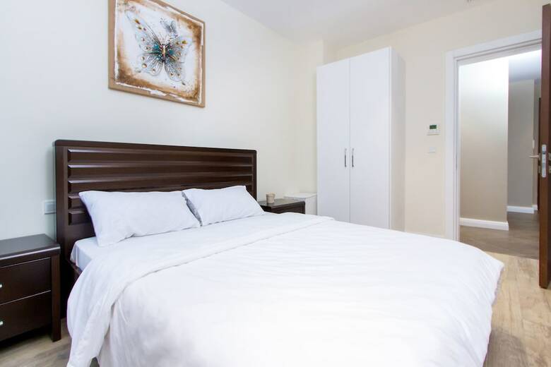 Pls Apartments - Cantonments