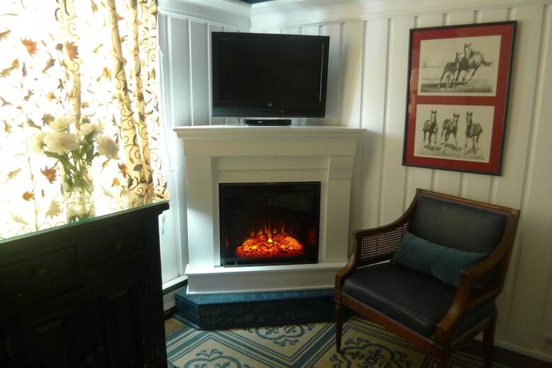 Bischwind Inn Bed And Breakfast