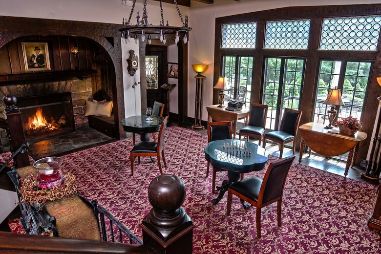 Bischwind Inn Bed And Breakfast