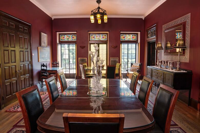 Bischwind Inn Bed And Breakfast