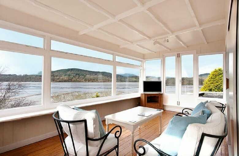 Bed & Breakfast Roughfirth House