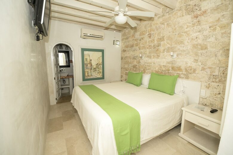 Casa Santo Domingo By Nomad Guru