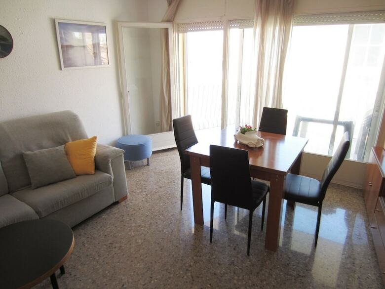 Apartamentos Flat One Step From La Vila de Llan?? -1774