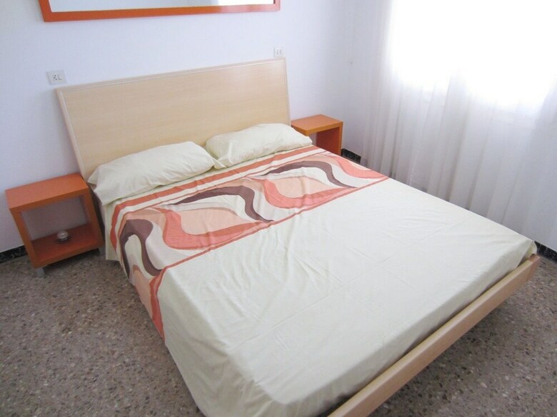 Apartamentos Flat One Step From La Vila de Llan?? -1774