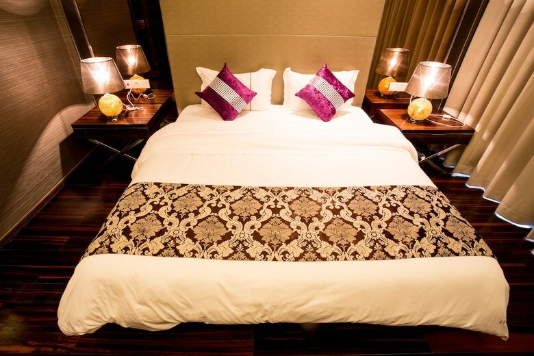 S.l.d International Apartment Poly