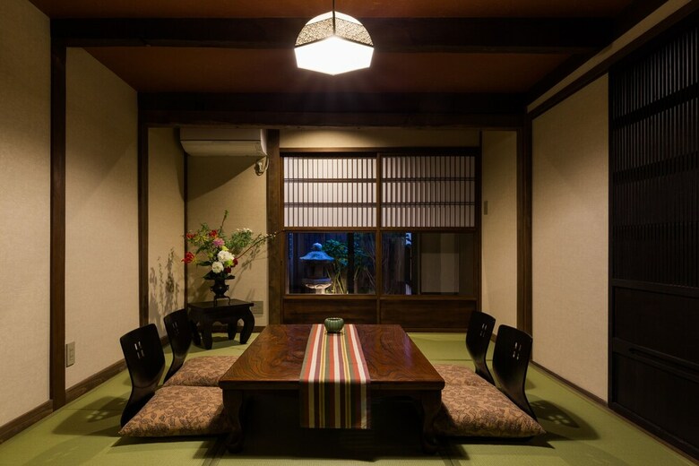 Kyoisuke Mukadeyacho Hokomachi