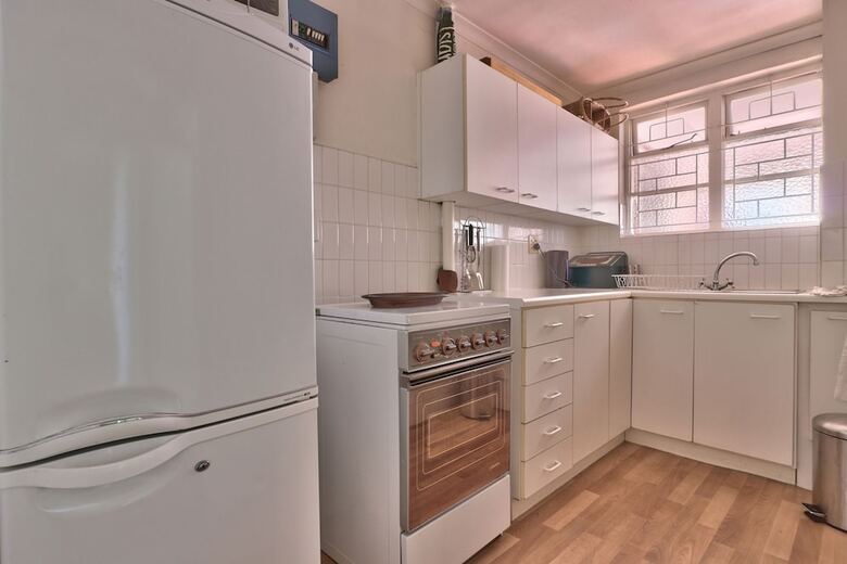 Holyrood Apartments 603