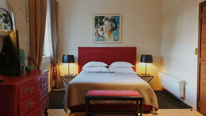 Bed & Breakfast Les Loges De Saint Eloi