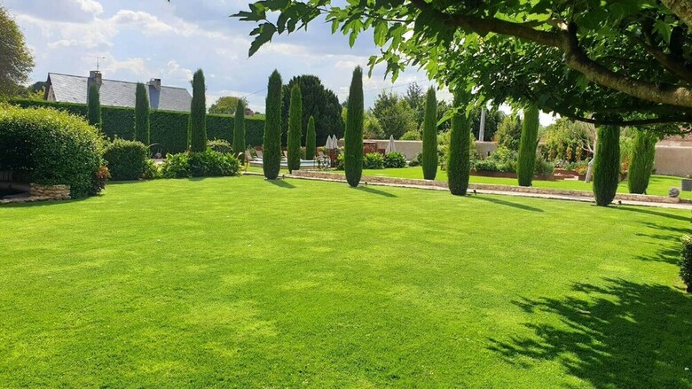 Bed & Breakfast Les Loges De Saint Eloi