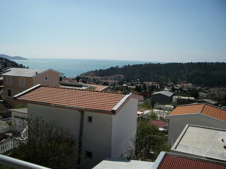 Apartamentos Sutomore View