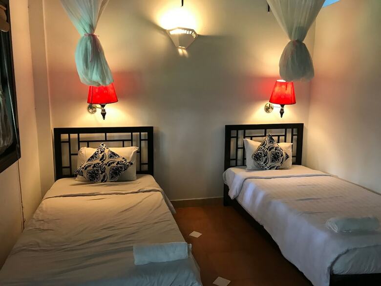 Hotel Sky Guest House