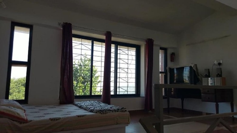 Hotel Walnut Villa