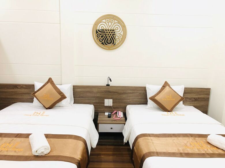 Nice Hue Hotel