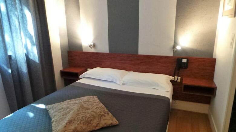 Hotel H�tel Le Cambronne