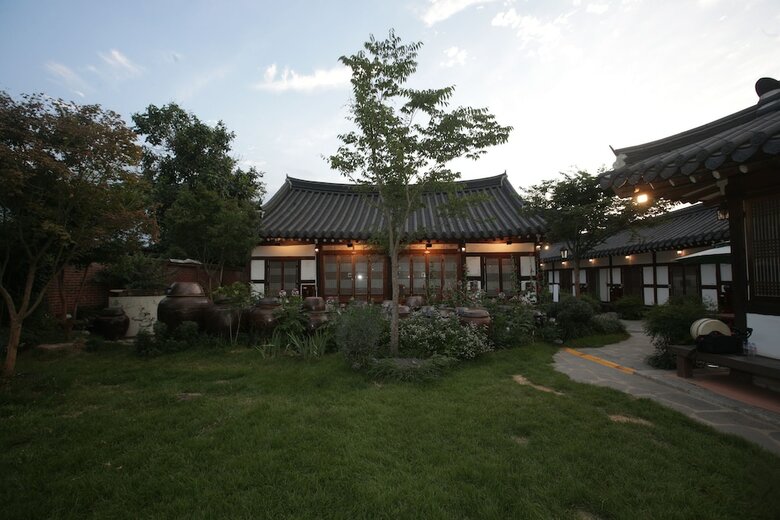 Hanok Hotel Dong Nak Won