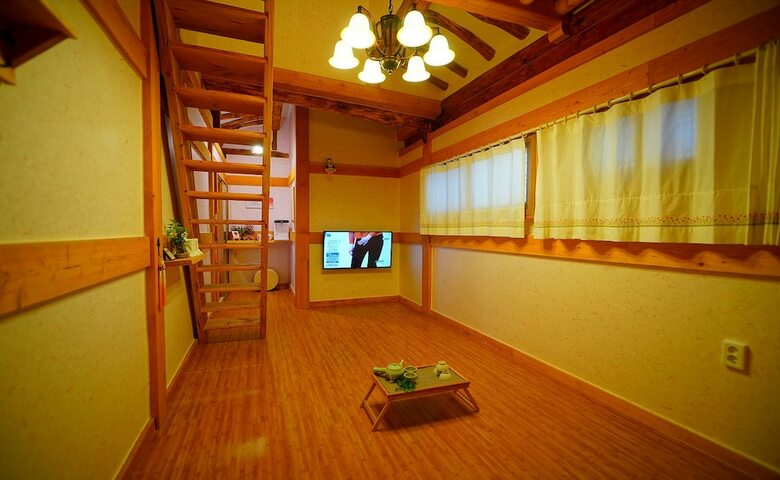Hotel Hanok House