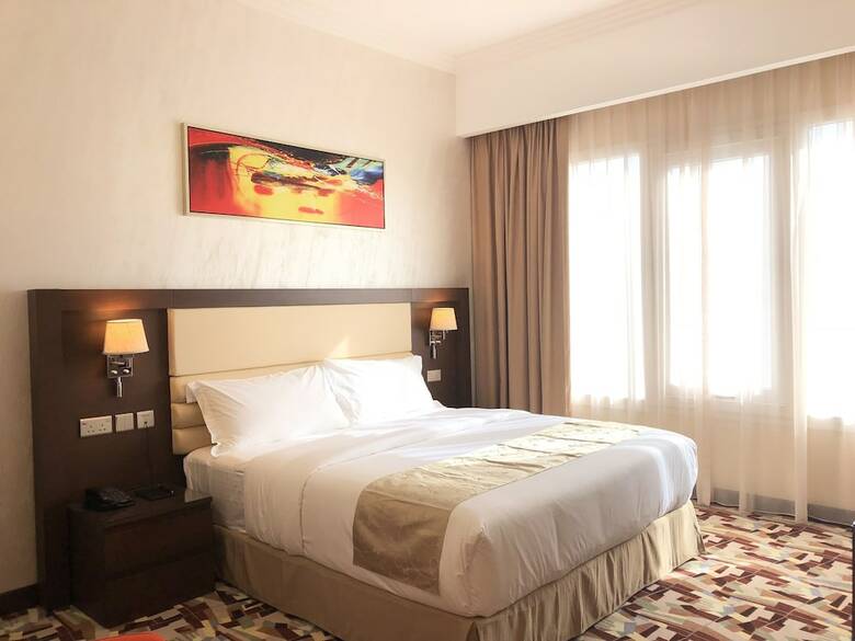 Al Murooj Grand Hotel