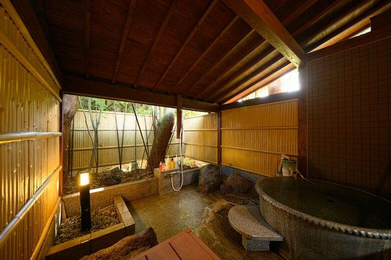 Yufuin Onsen Ryokan Mebaeso