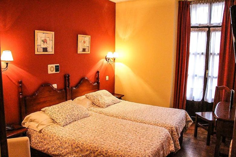 Hotel Cant�brico de Llanes