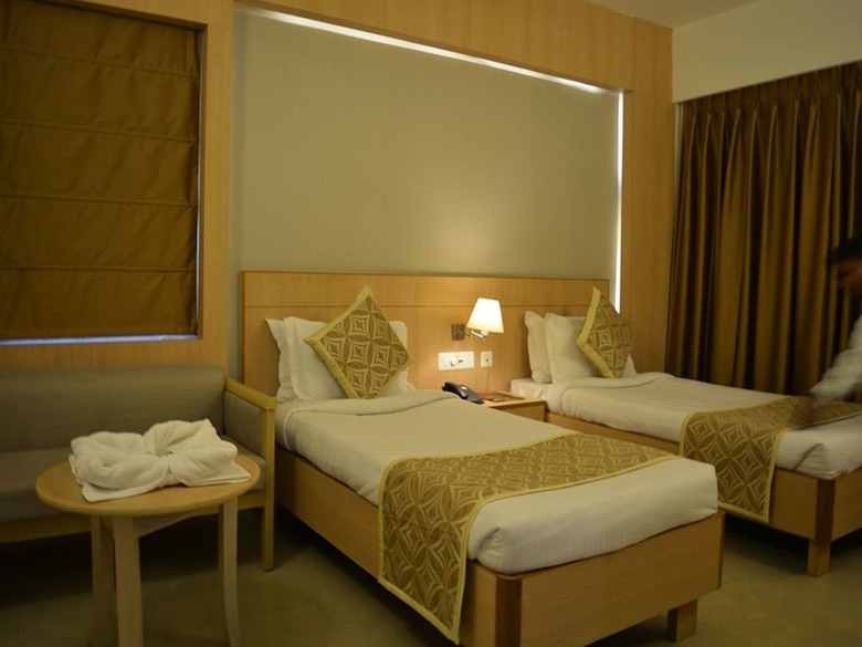 Hotel Krrish Clarks Inn