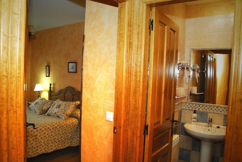 Agroturismo Casa Rural El Mes�n