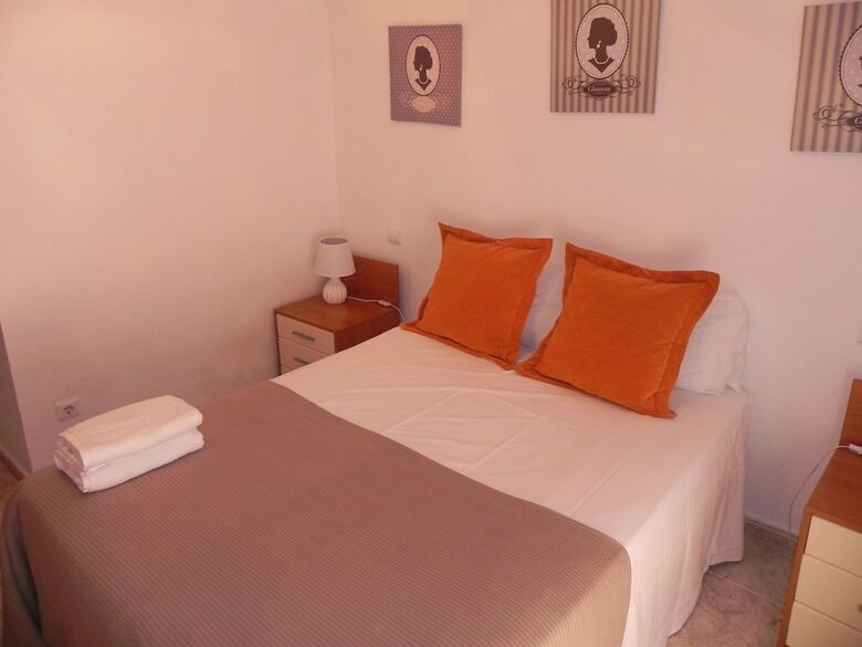 Apartamentos Murallas Romanas-cesar Augusto
