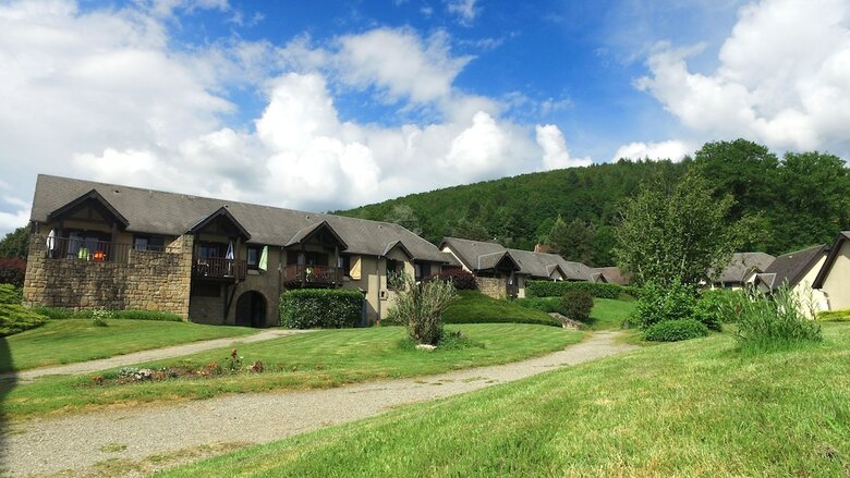 Vvf Villages "le Ch�teau Sur La Vienne" Nedde