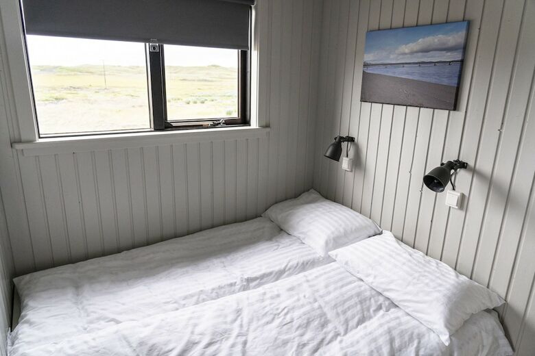 Black Beach Cottage