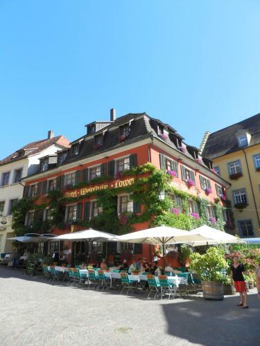 Hostal Hotel L�wen-weinstube