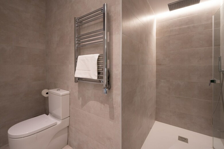 Apartamentos L'aguila Suites Gaud�