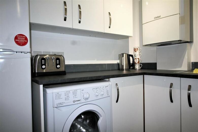 Forest View Apartment 7