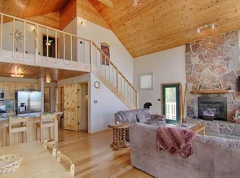 Country Club�homes