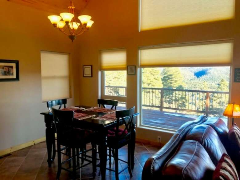 Country Club�homes