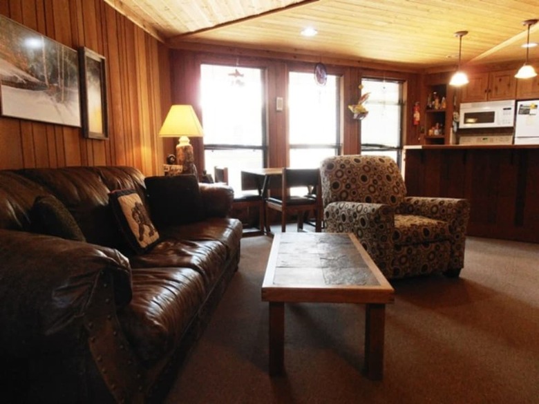 Redwood Commons