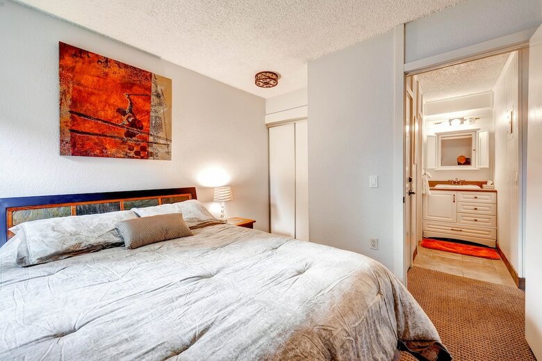 Gold Camp Condominiums By Crmr