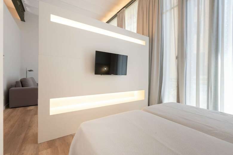 Apartamentos L'aguila Suites Bennassar