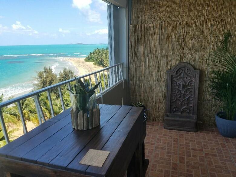 Apartamentos Condominium Playa Azul 1