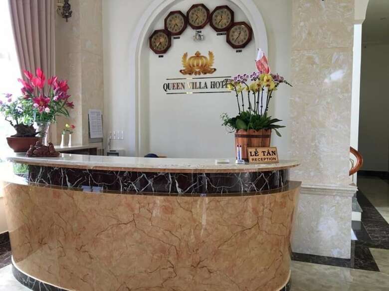 Queen Villa Hotel