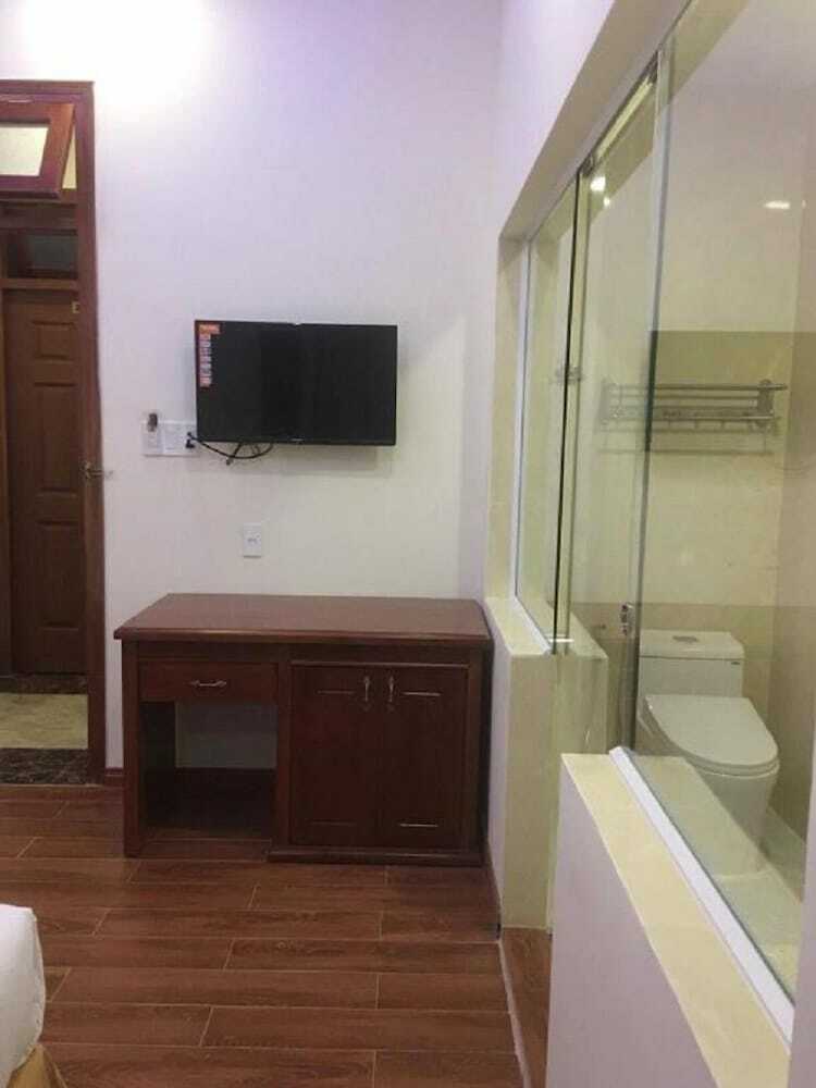 Queen Villa Hotel