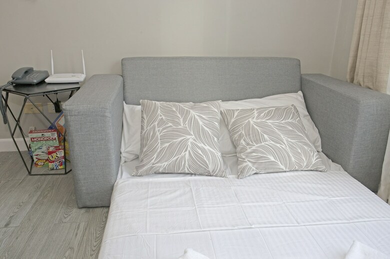 Apartamentos Indigo Ortigas @ Adb Avenue Tower