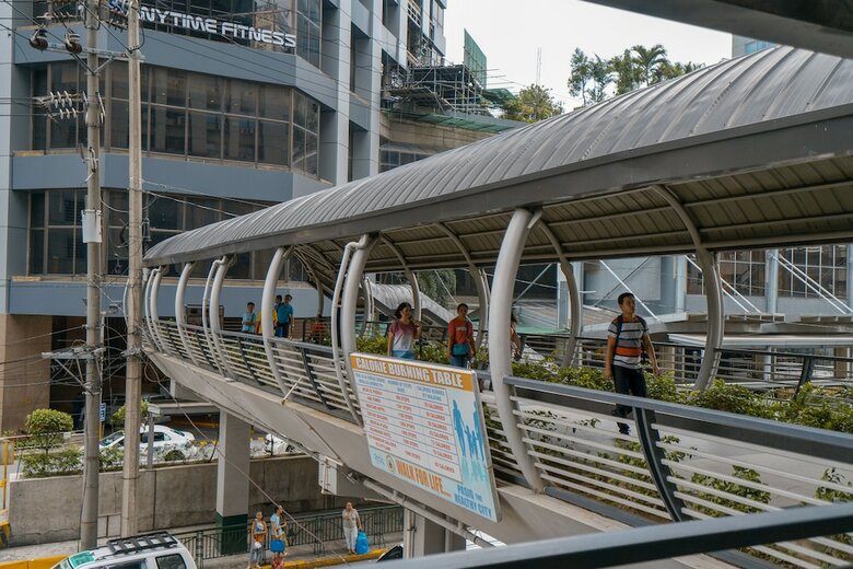 Apartamentos Indigo Ortigas @ Adb Avenue Tower