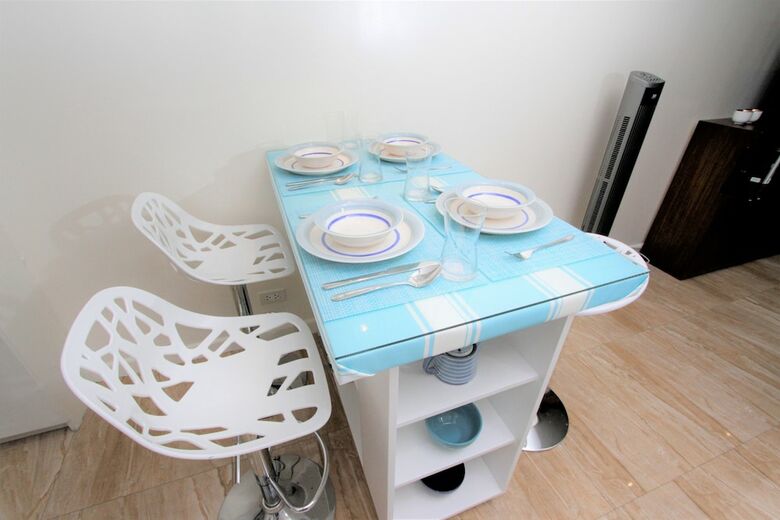 Apartamentos Indigo Ortigas @ Adb Avenue Tower